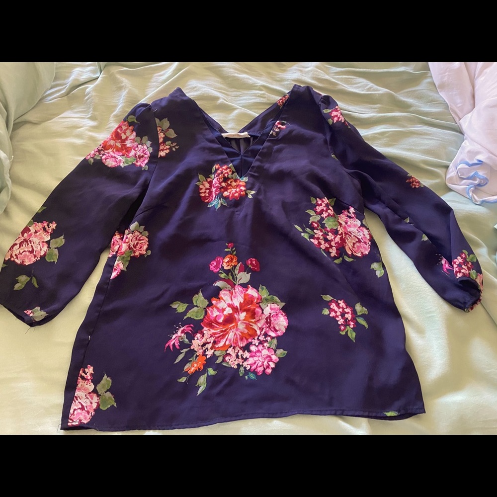Skies are Blue Navy and Flower Blouse M